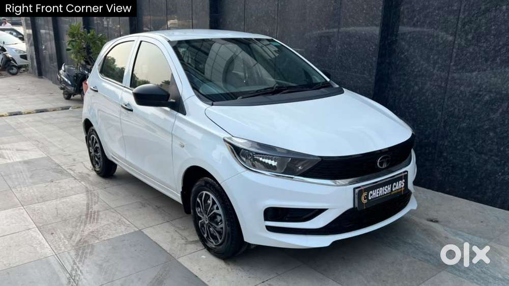 Tata Tiago Xe, 2026, Petrol