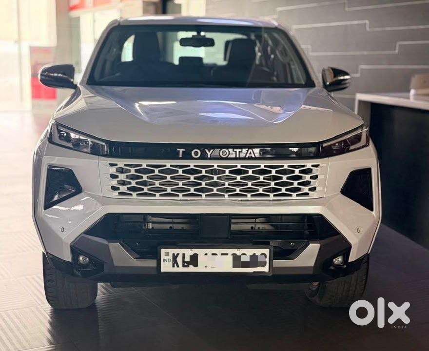Toyota Hilux High Diesel Turbo Automatic, 2025, Diesel