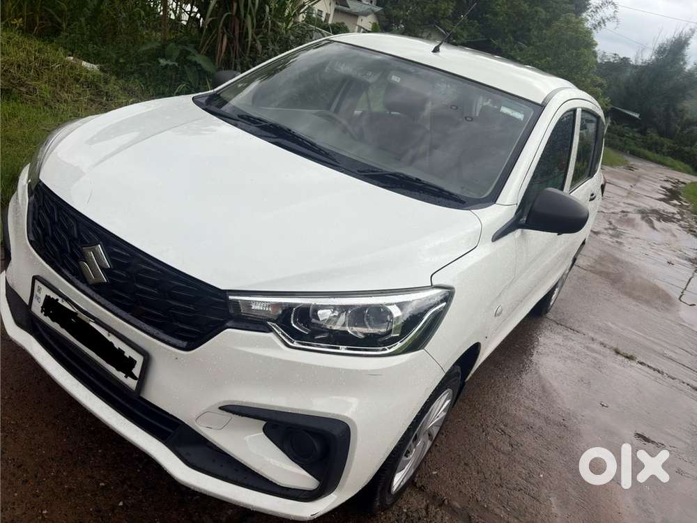 Maruti Ertiga Petrol Manual 2024