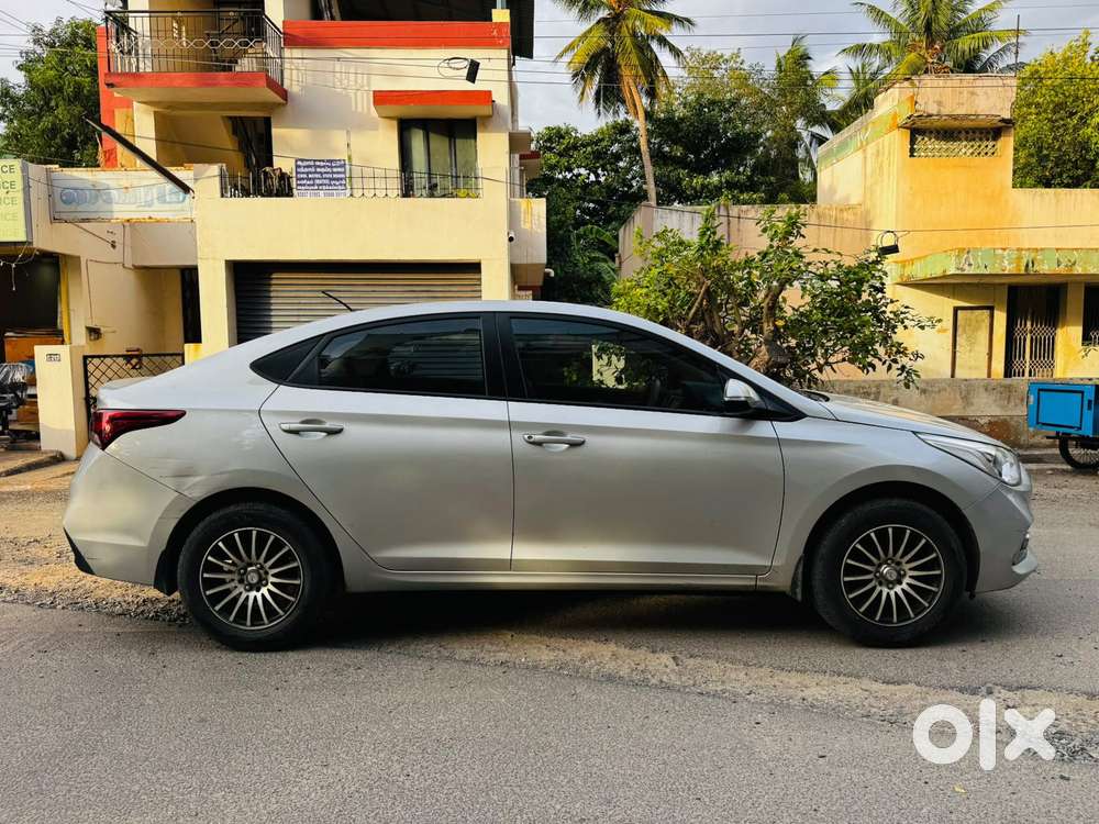 Hyundai Verna 1.5 Sx Vtvt Ivt Dual Tone, 2019, Petrol