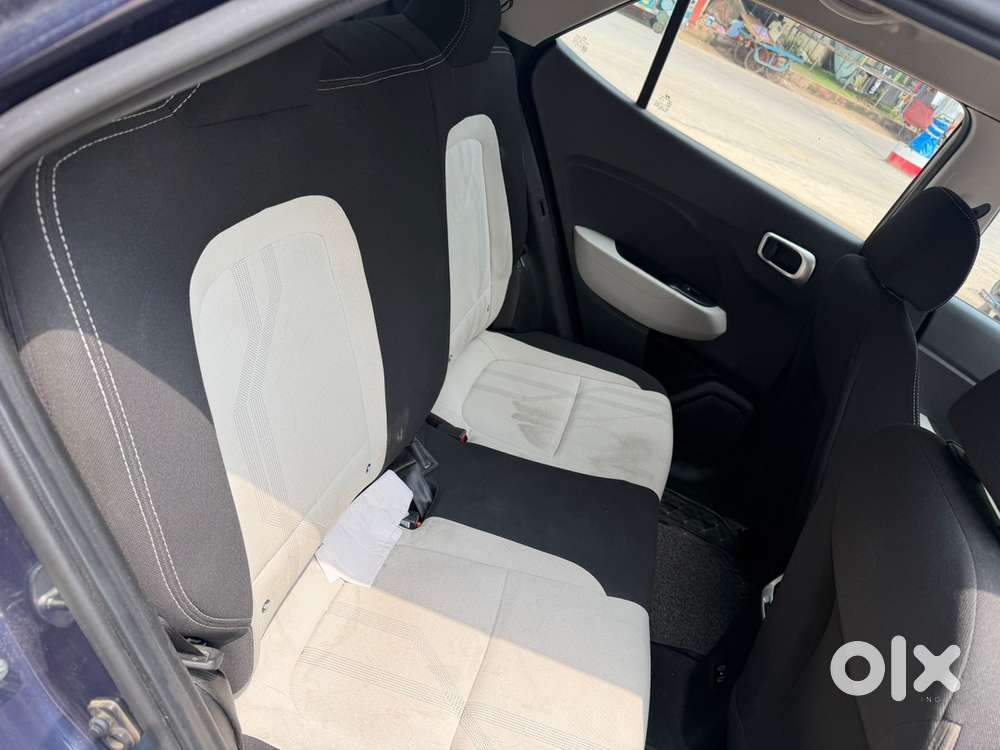 Hyundai Venue Petrol 2022