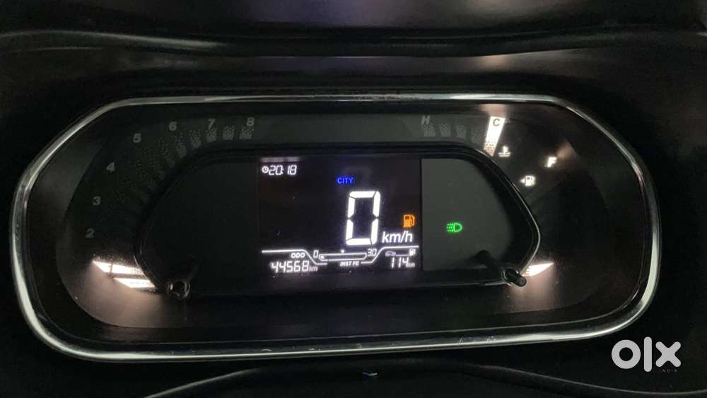 Tata Nexon 1.2 Revotron Xm (s), 2022, Cng & Hybrids