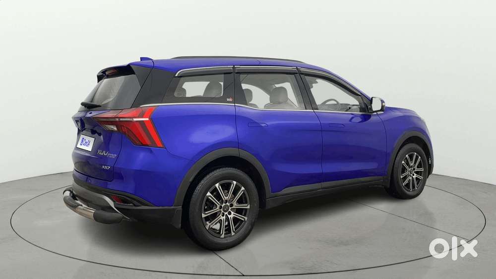 Mahindra Xuv700 2.0 Ax 7 Petrol Mt Str, 2021, Petrol