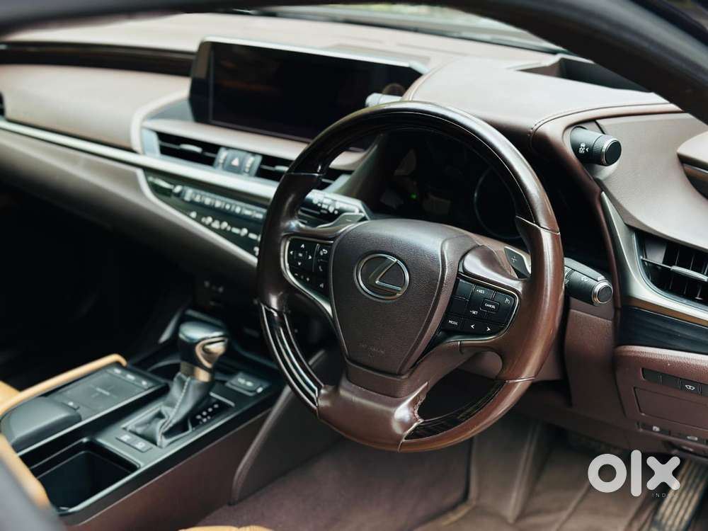 Lexus Es 300h Luxury, 2020, Petrol