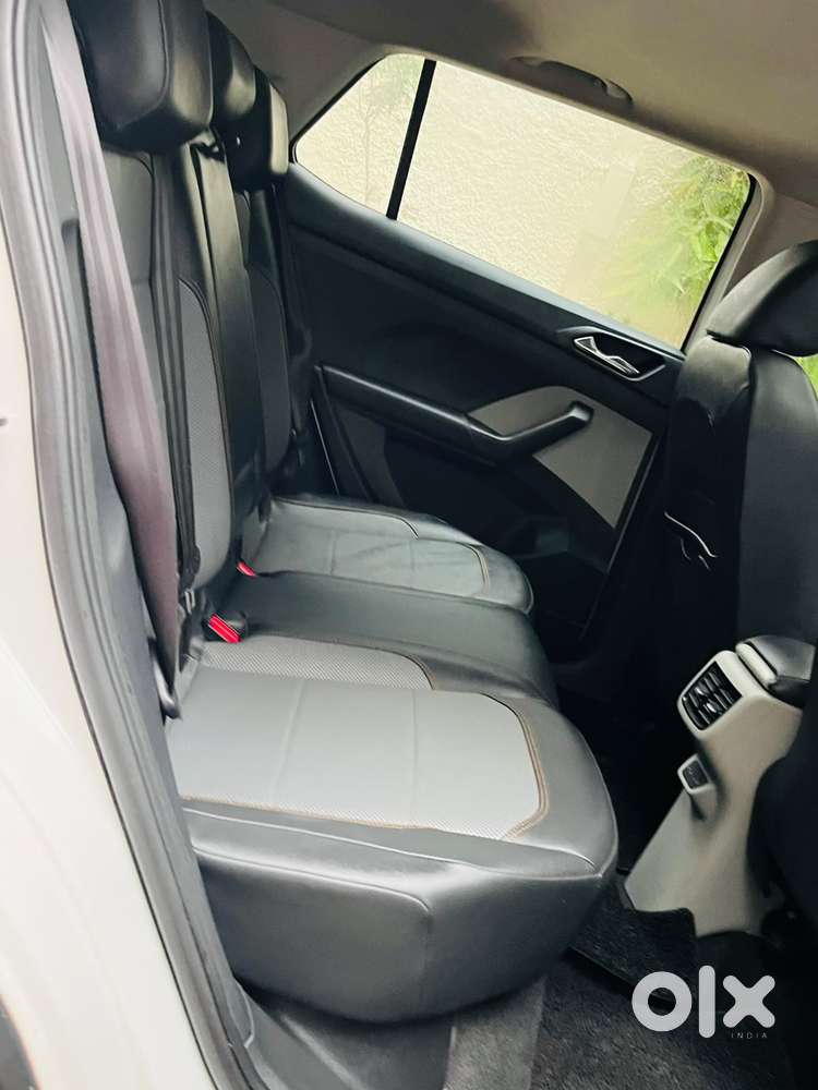 Skoda Kushaq 1.0 Tsi Style At, 2021, Petrol