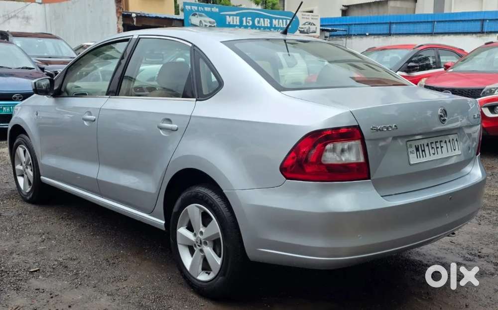 Skoda Rapid 1.6 Mpi At Elegance, 2016, Petrol
