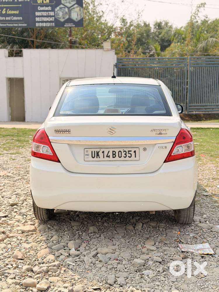 Maruti Suzuki Swift Dzire Vxi Optional, 2016, Petrol