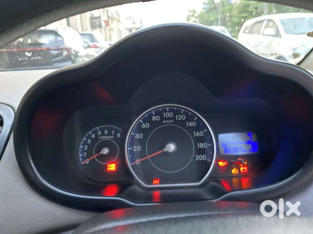 Hyundai I10 Sportz 1.1l, 2015, Petrol