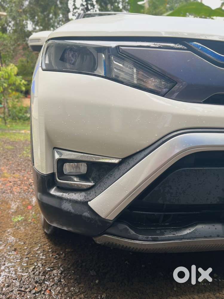 Maruti Brezza Petrol Hybrid 2022