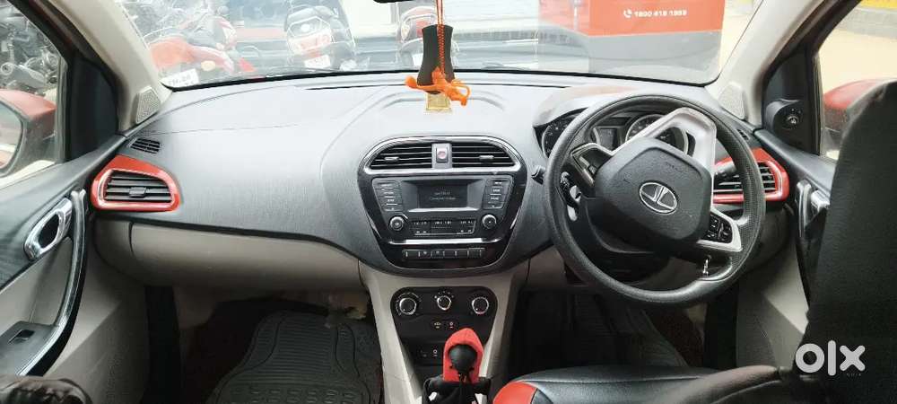 Tata Tiago 1.2 Revotron 2017 Petrol
