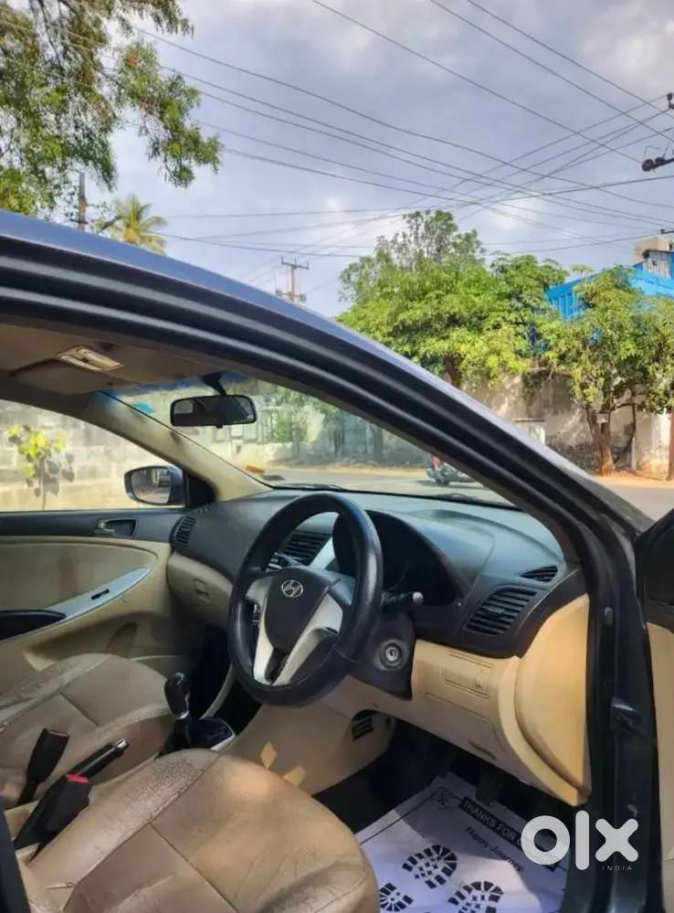 Hyundai Verna 2012 Petrol 97000 Km Driven