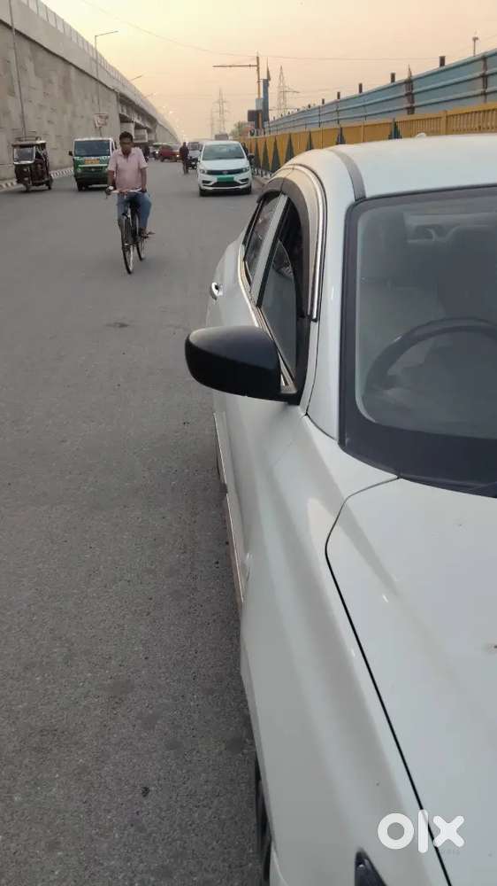 Maruti Suzuki Dzire 2025 Cng & Hybrids 59000 Km Driven