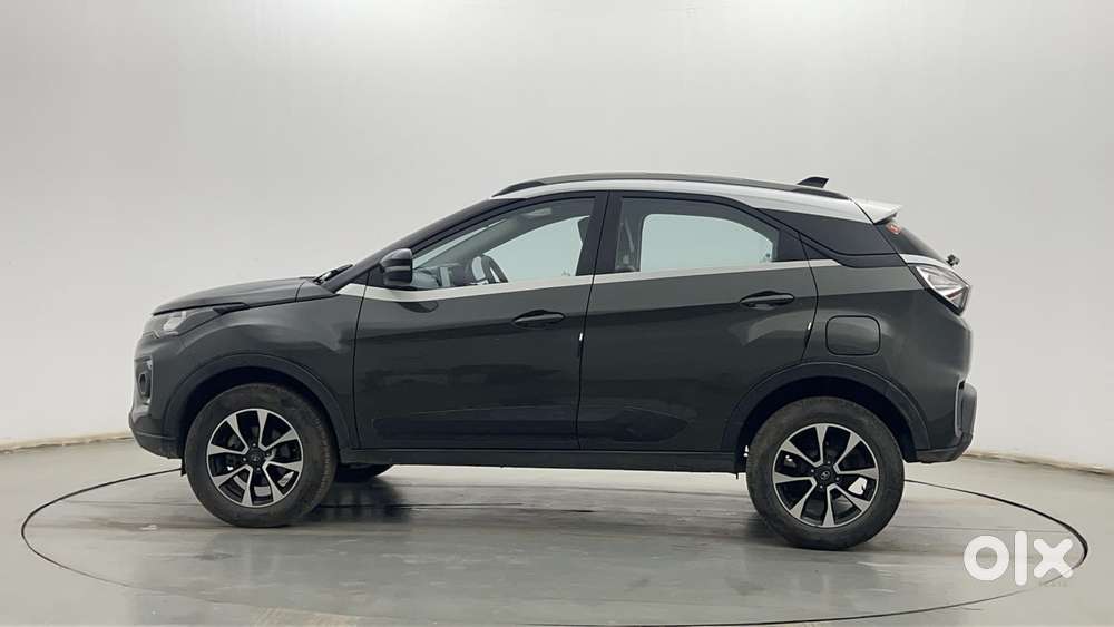 Tata Nexon 1.2 Revotron Xza Plus Dualtone, 2020, Petrol