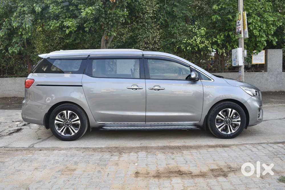 Kia Carnival Limousine Plus 7 Str, 2022, Diesel