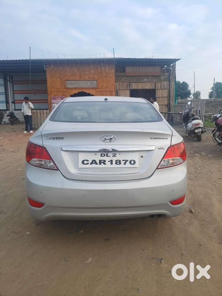 Hyundai Fluidic Verna 2013