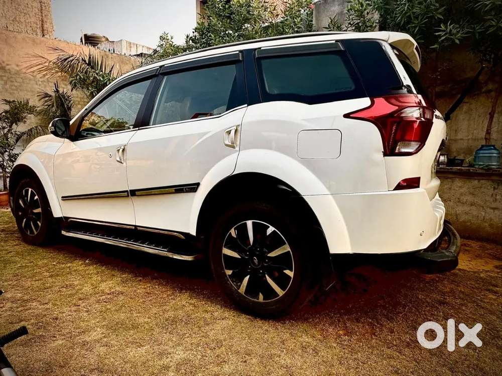Mahindra Xuv500 W11 Automatic 2018 Diesel 145000 Km Drivenq