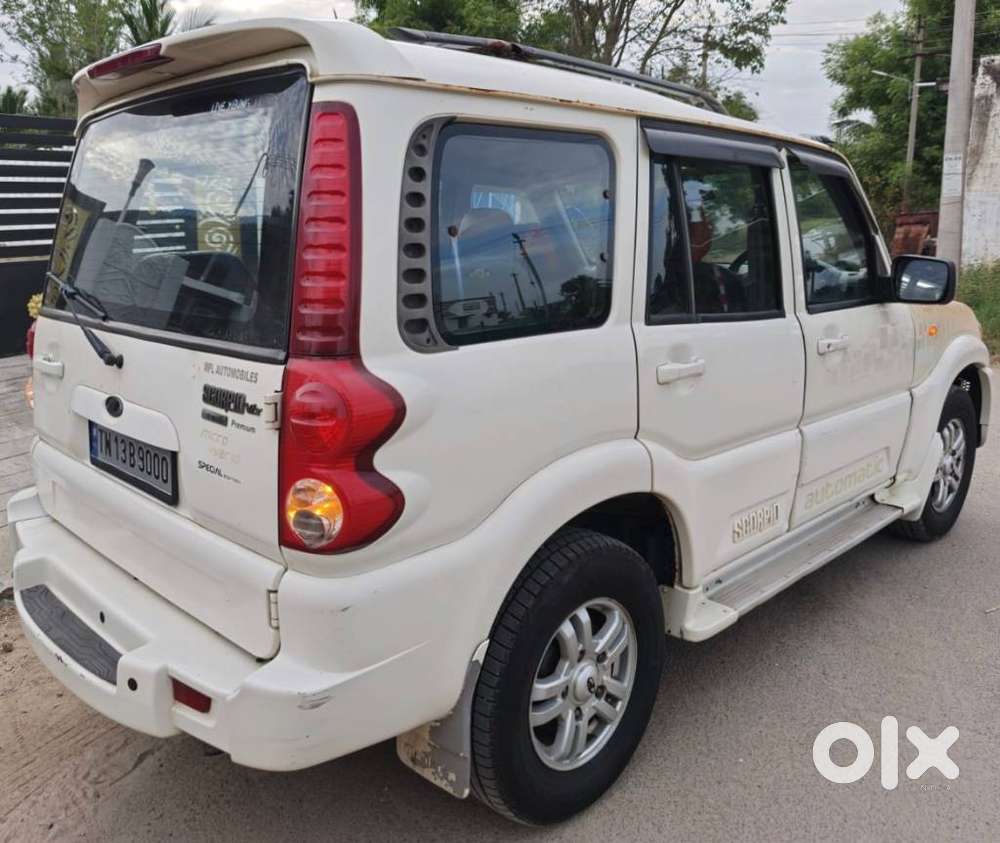 Mahindra Scorpio Vlx 2wd Abs At Bsiii, 2014, Diesel