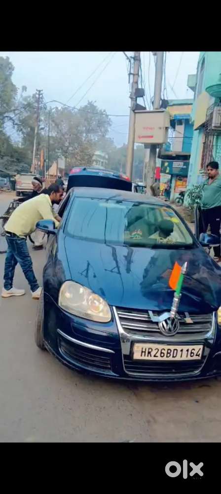 Volkswagen Jetta 2011 Year Change Bhi Ho Jaega Xuv Se