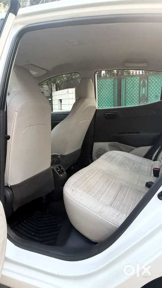 Hyundai Aura 1.2 S Petrol Amt, 2020, Petrol