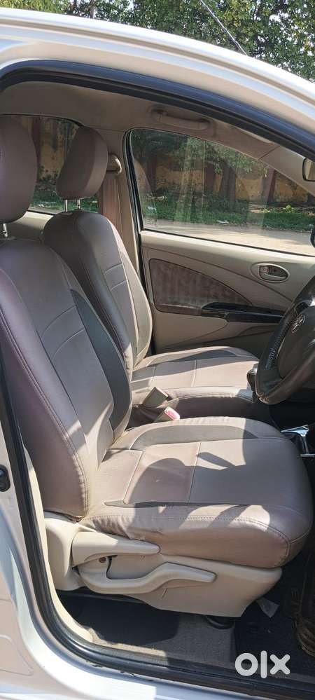 Toyota Etios 2014-2016 V, 2015, Petrol