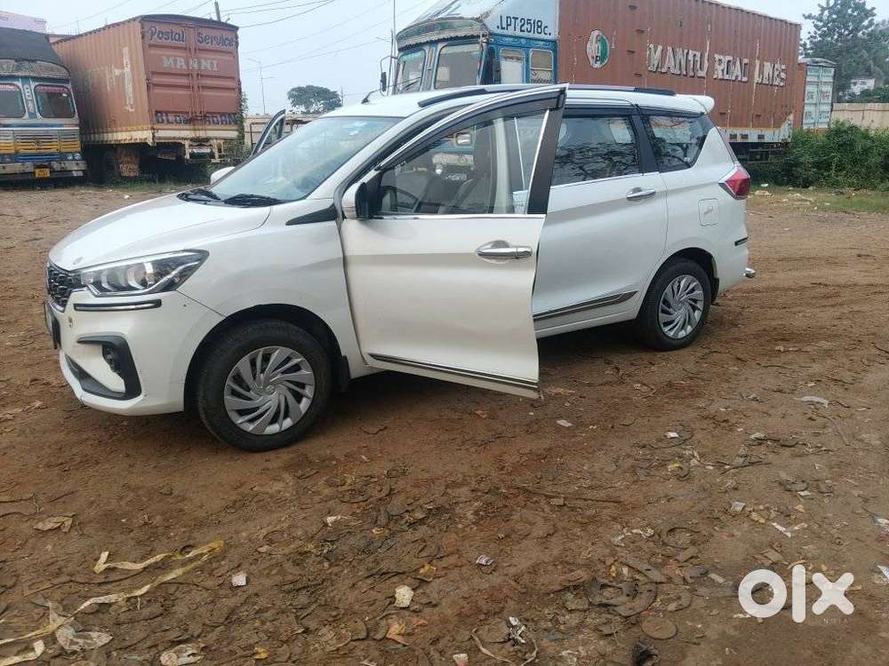 Maruti Suzuki Ertiga 1.5 Vxi Shvs, 2023, Petrol