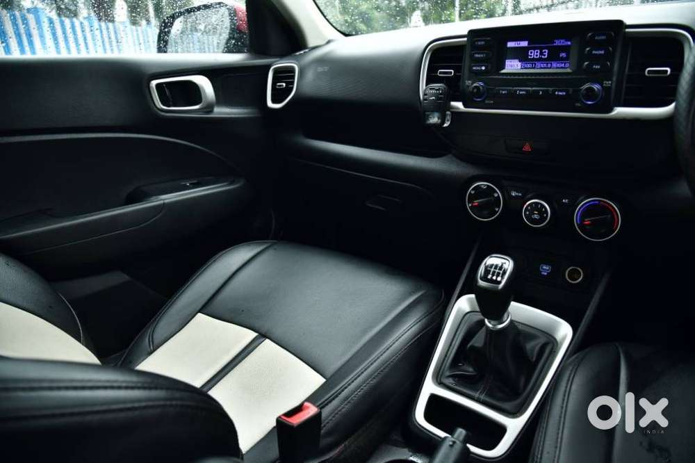 Hyundai Venue 1.0 S Turbo Imt, 2021, Petrol