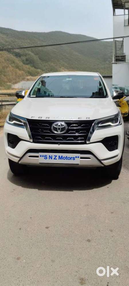 Toyota Fortuner 4x2 At 2.8 Diesel, 2024, Diesel