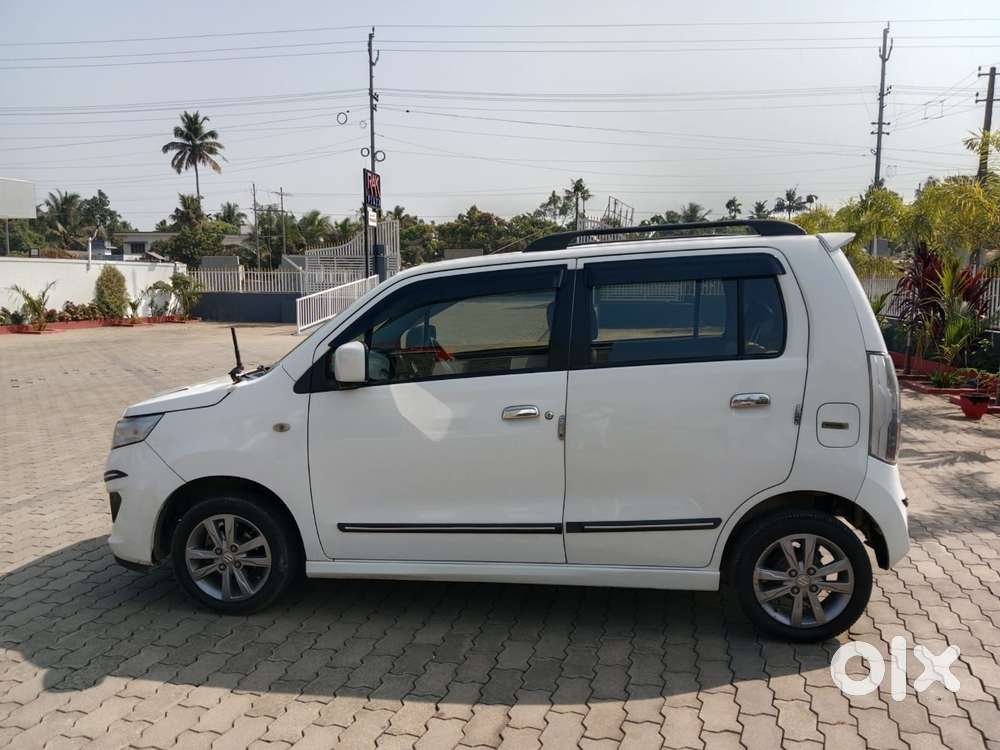 Maruti Suzuki Wagon R Vxi Amt1.2, 2017, Petrol