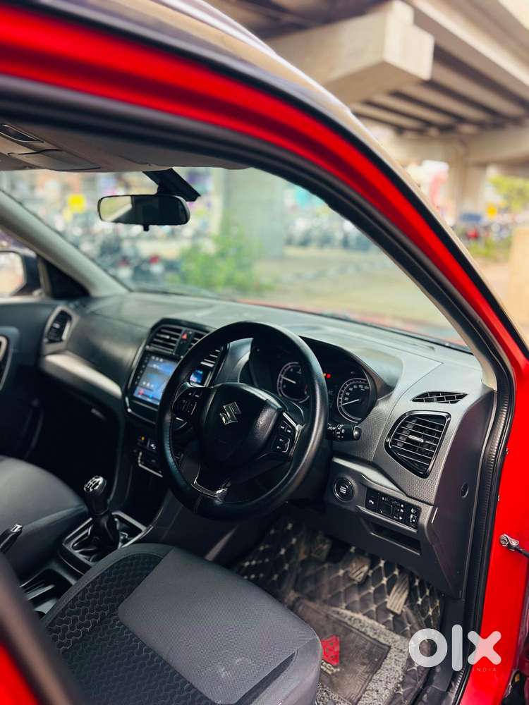 Maruti Suzuki Brezza Zdi+ Dual Tone, 2017, Diesel