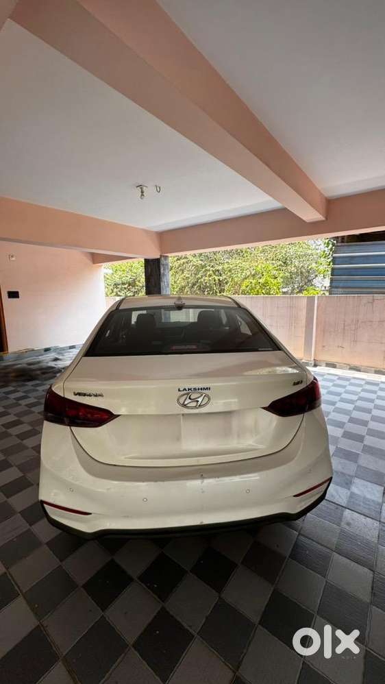 Hyundai Verna 1.6 Diesel Automatic For Sale