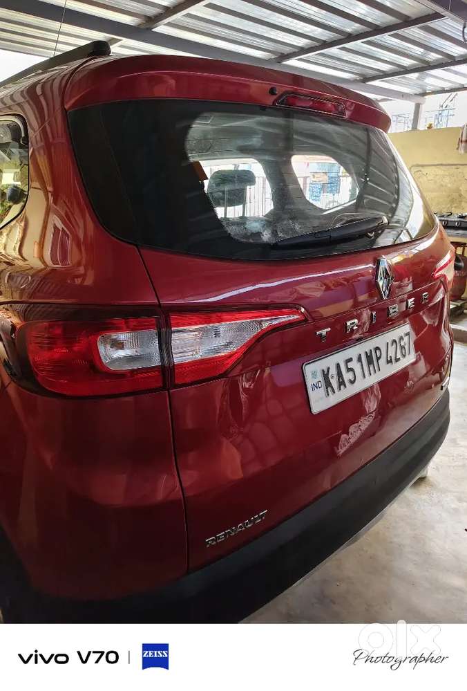 Renault Triber Facelift 2020 Petrol showroom Maintained 1 free service