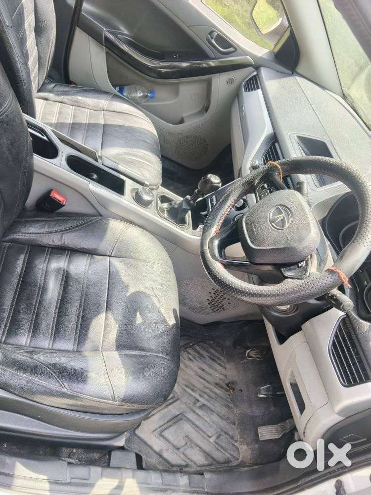 Tata Nexon 1.5 Revotorq Xm (s), 2017, Diesel