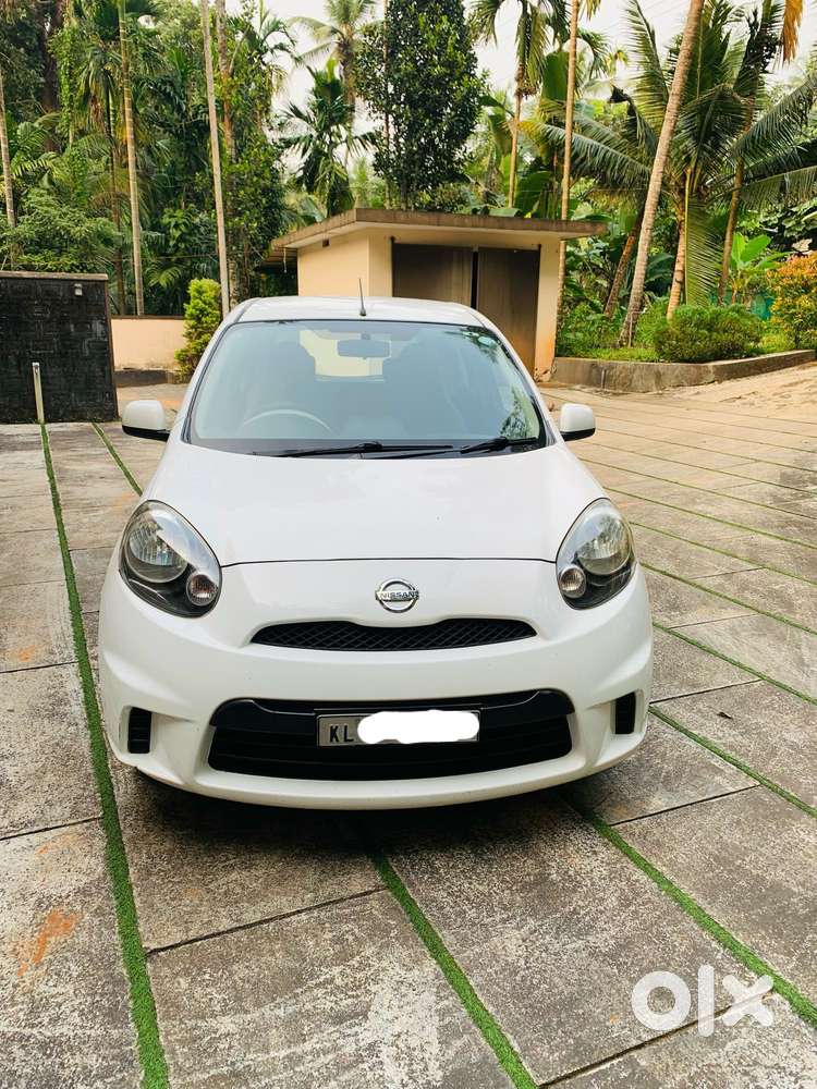 Nissan Micra Active Xv, 2016, Petrol