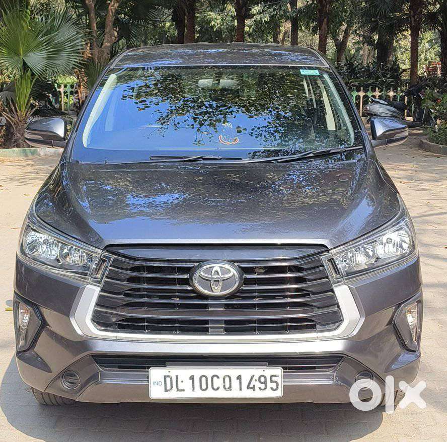 Toyota Innova Crysta
