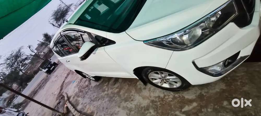 Toyota Innova Crysta 2018 Diesel 105230 Km Driven