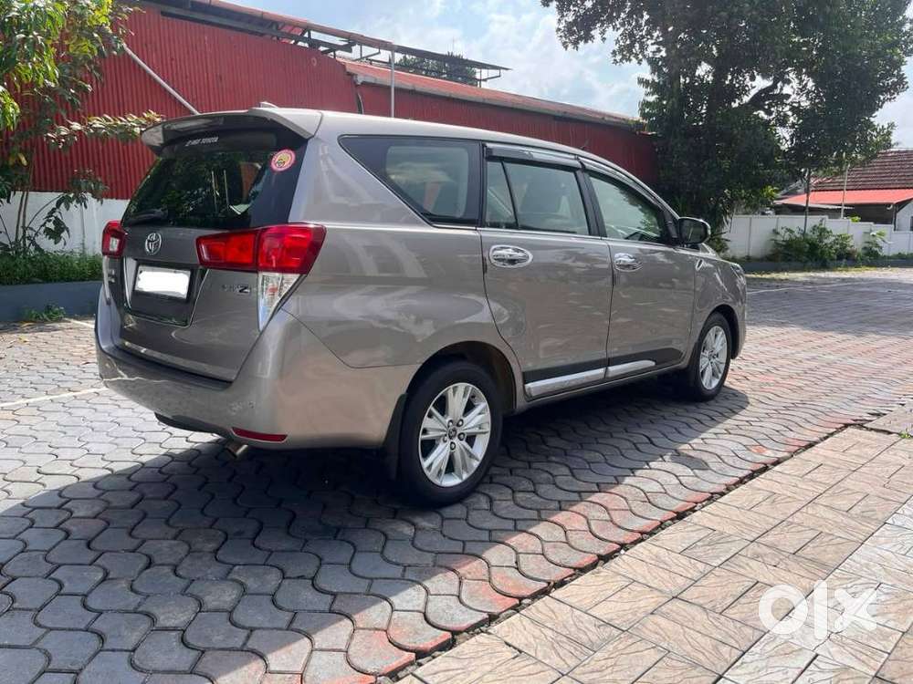 Toyota Innova Crysta 2.5z, 2020, Diesel
