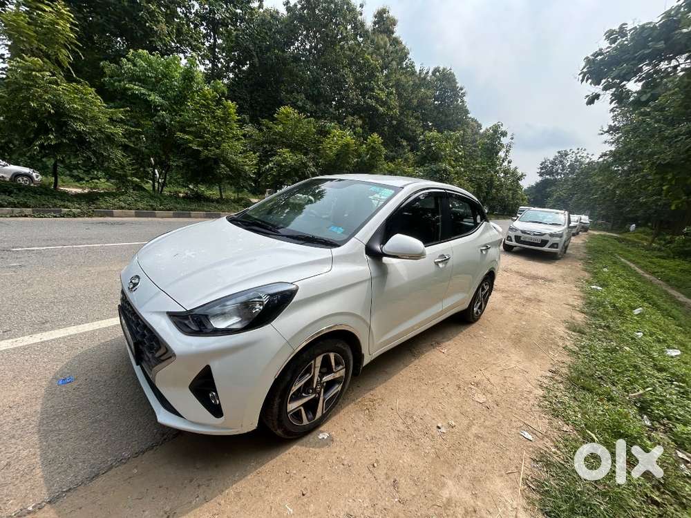 3 Year 11 Month Car Sell ( Hundai Aura)