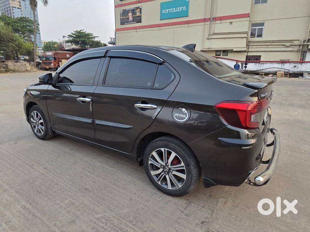 Honda Amaze 2nd Gen Vx, 2022, Petrol