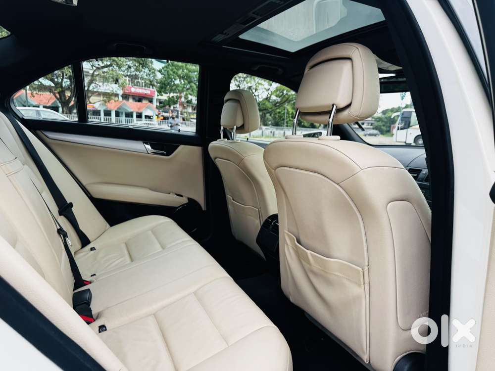 Mercedes-benz C-class C 200, 2011, Petrol