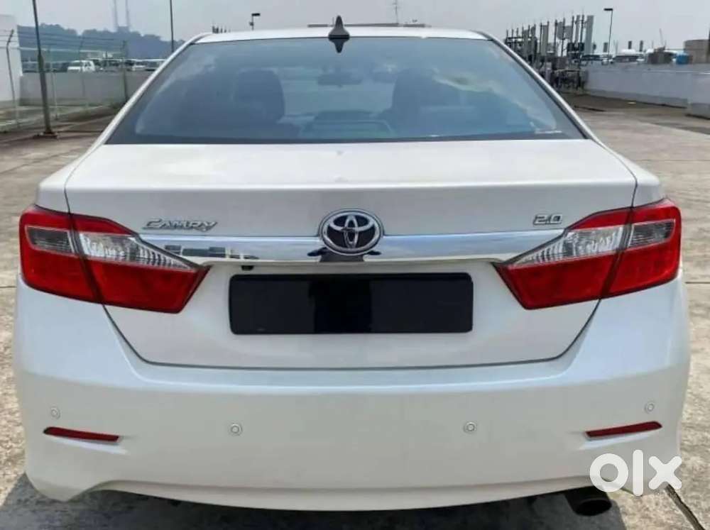 Toyota Camry 2014 Petrol Well Maintained
