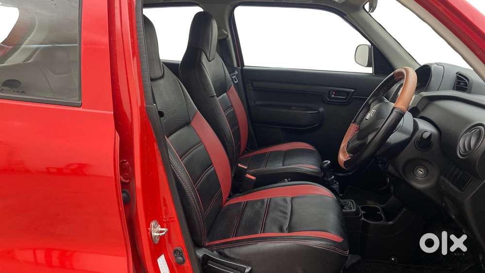 Maruti Suzuki S-presso Vxi Opt, 2022, Petrol