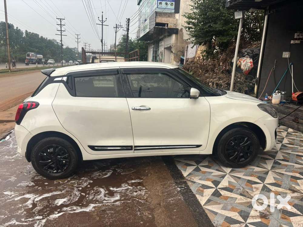 Maruti Suzuki New-gen Swift 2021 Petrol Well Maintained