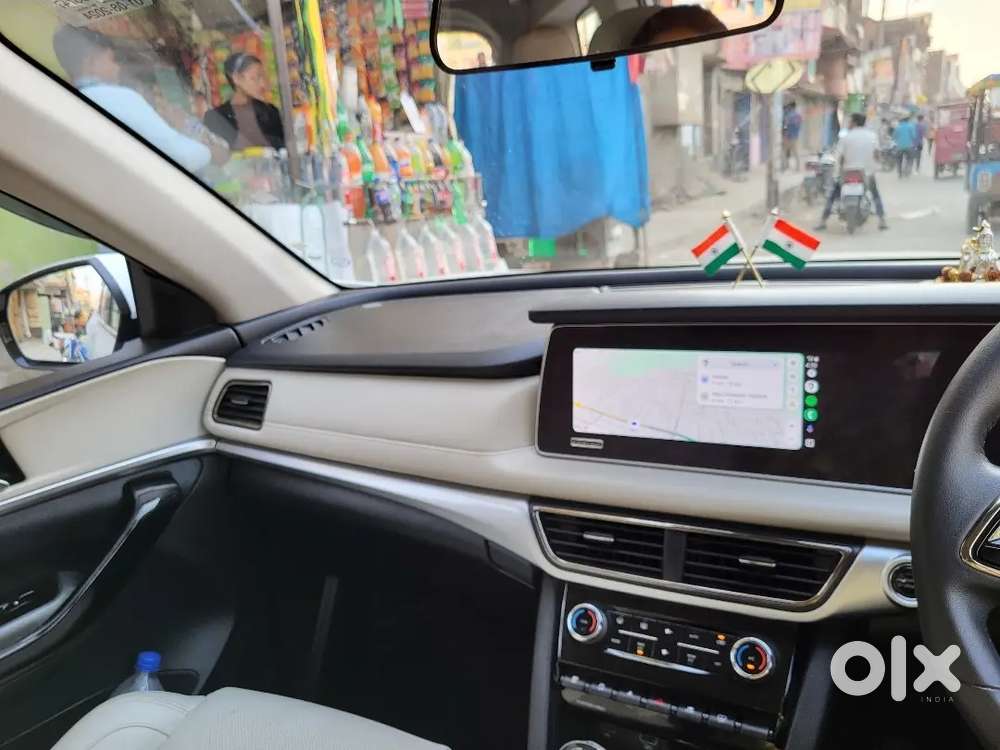 Mahindra Xuv700 2.0 Petrol 2024