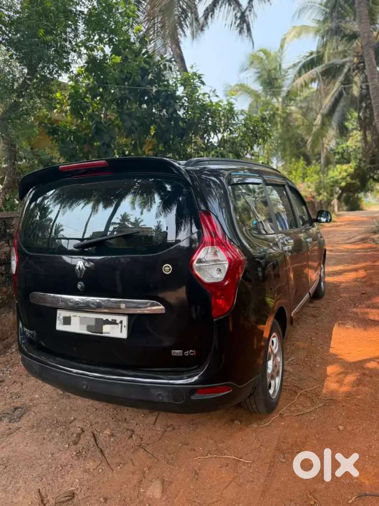 Renault Lodgy 2016 Diesel 136000 Km Driven