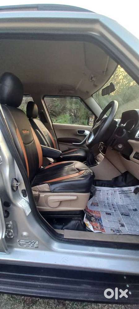 Mahindra Tuv 300 Mhawk100 T8, 2017, Diesel