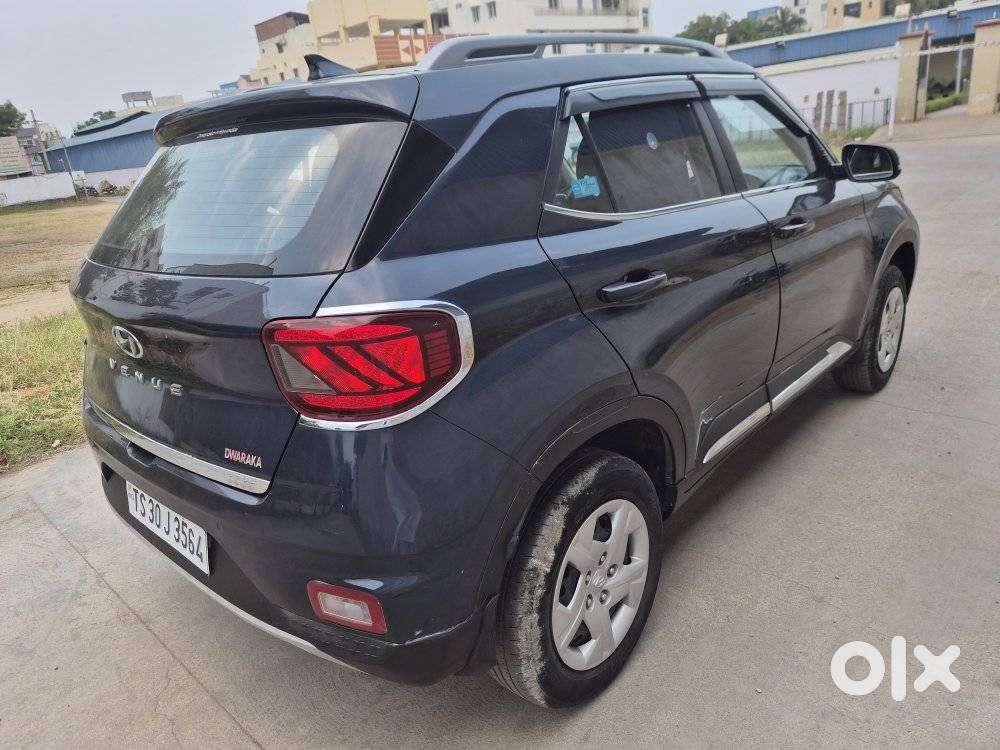 Hyundai Venue S Plus Mt 1.2 Kappa, 2021, Petrol