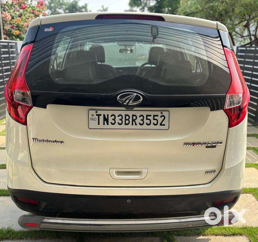 Mahindra Marazzo, 2018, Diesel