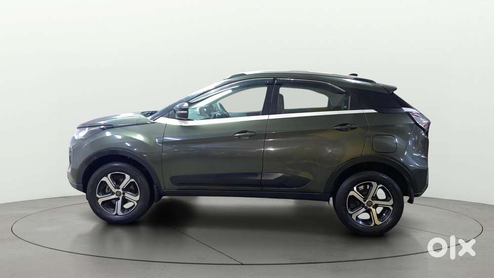 Tata Nexon 1.2 Revotron Xza Plus Premium, 2021, Petrol