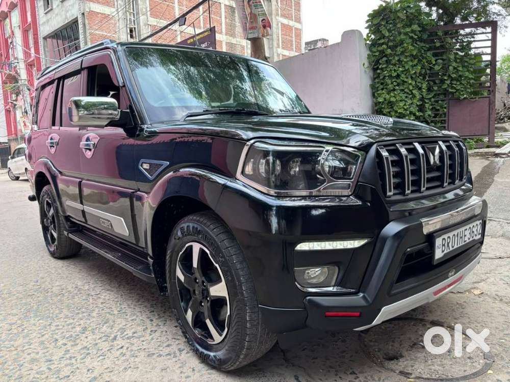 Mahindra Scorpio Classic 2.2 S 11 Mt 7 Cc, 2023, Diesel