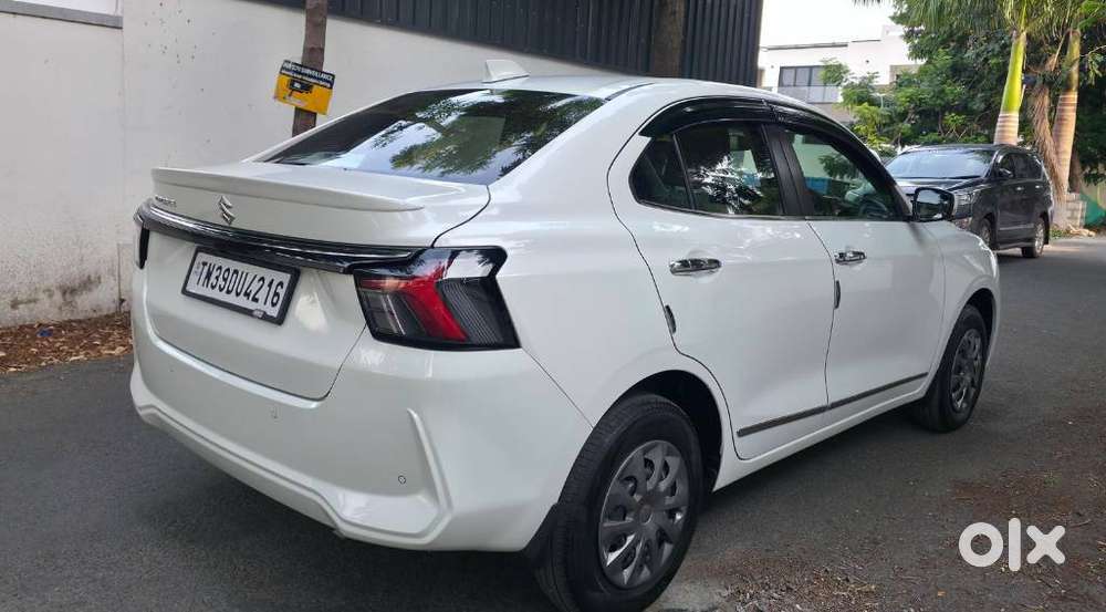 Maruti Suzuki Dzire 1.2 Vxi Amt, 2025, Petrol